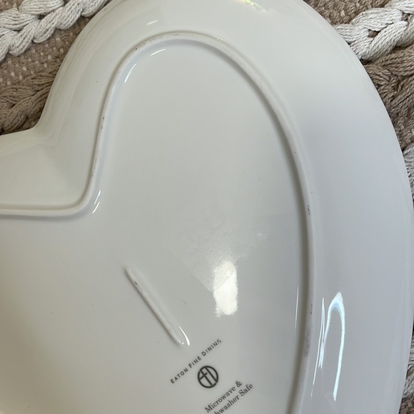 Eaton Fine Dining Pink Floral Heart Serving Plate - Picture 5 of 6